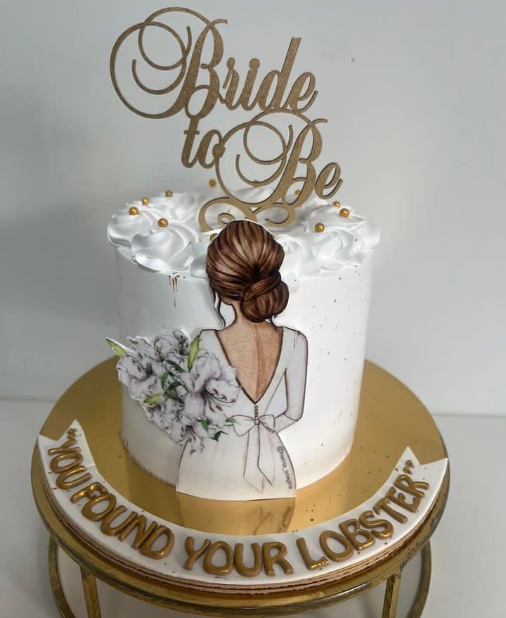 Bride-to-Be Cake 🤍
