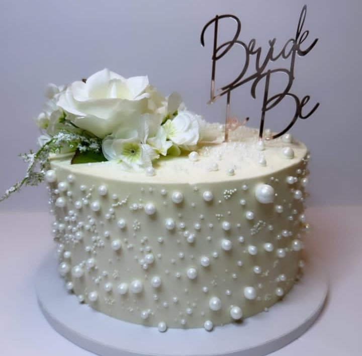 Pearl Bride-to-Be Cake